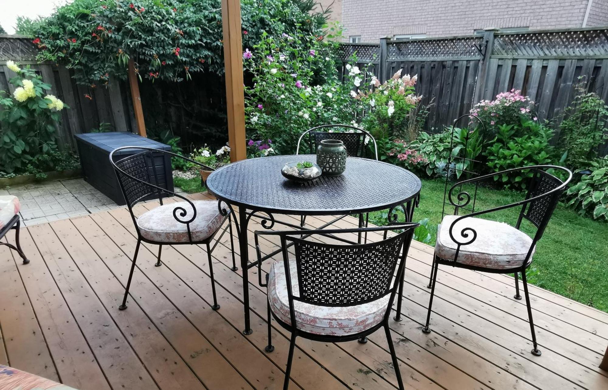 4 Bedroom 3 Washroom Charming Home In Markham With Warm Cozy Vibe Exteriér fotografie