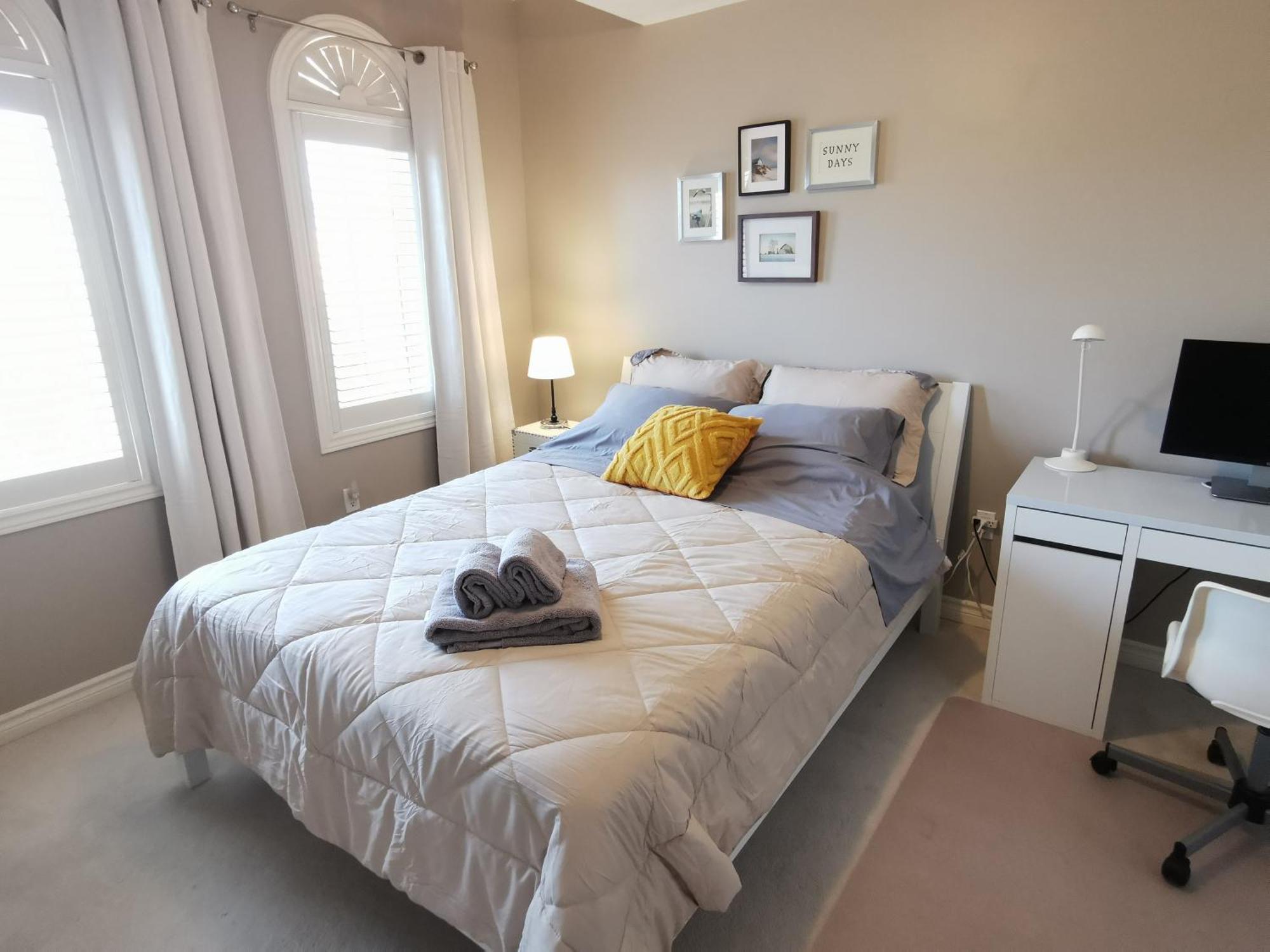 4 Bedroom 3 Washroom Charming Home In Markham With Warm Cozy Vibe Exteriér fotografie
